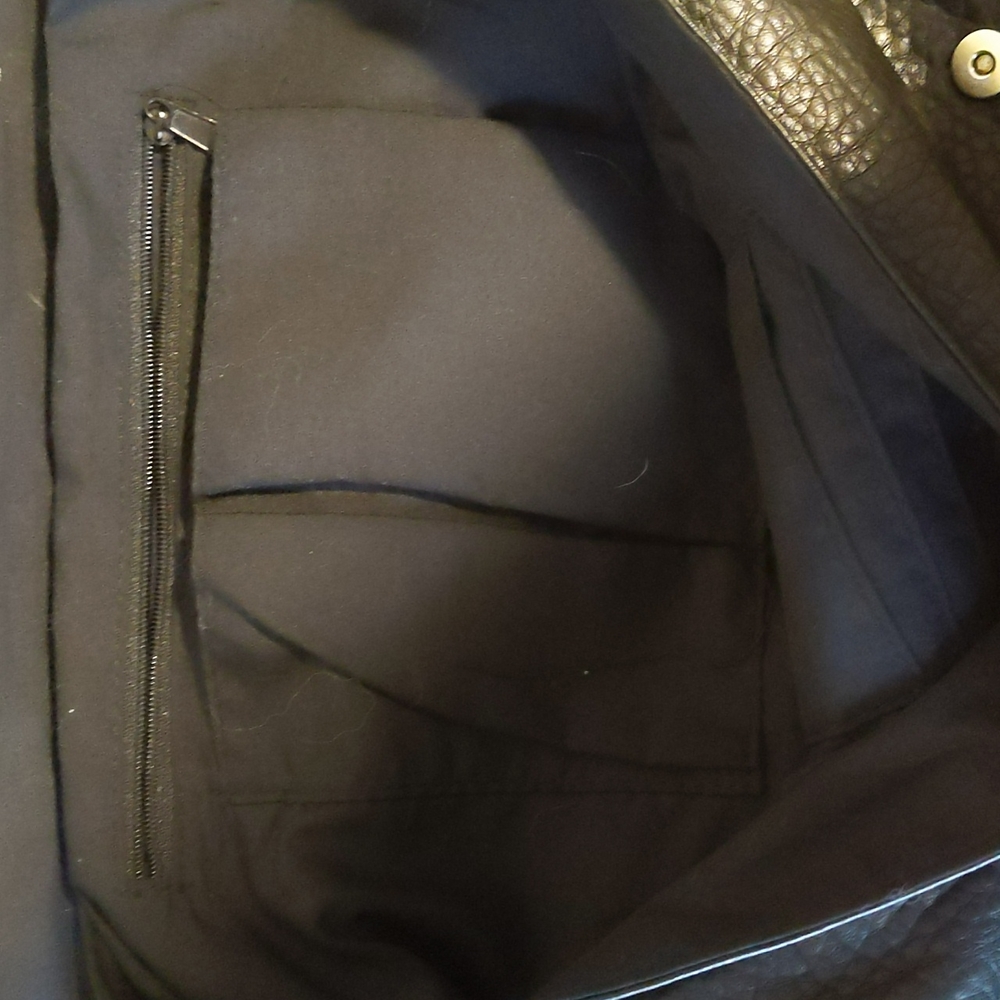 Shoulder Bag - Picture 4 of 5